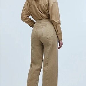 Madewell Tan Capris
